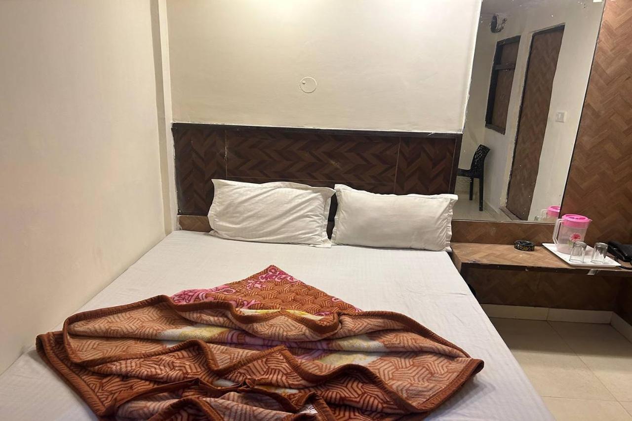 Shree Lodge Near New Delhi Railway Station, Paharganj Exterior foto
